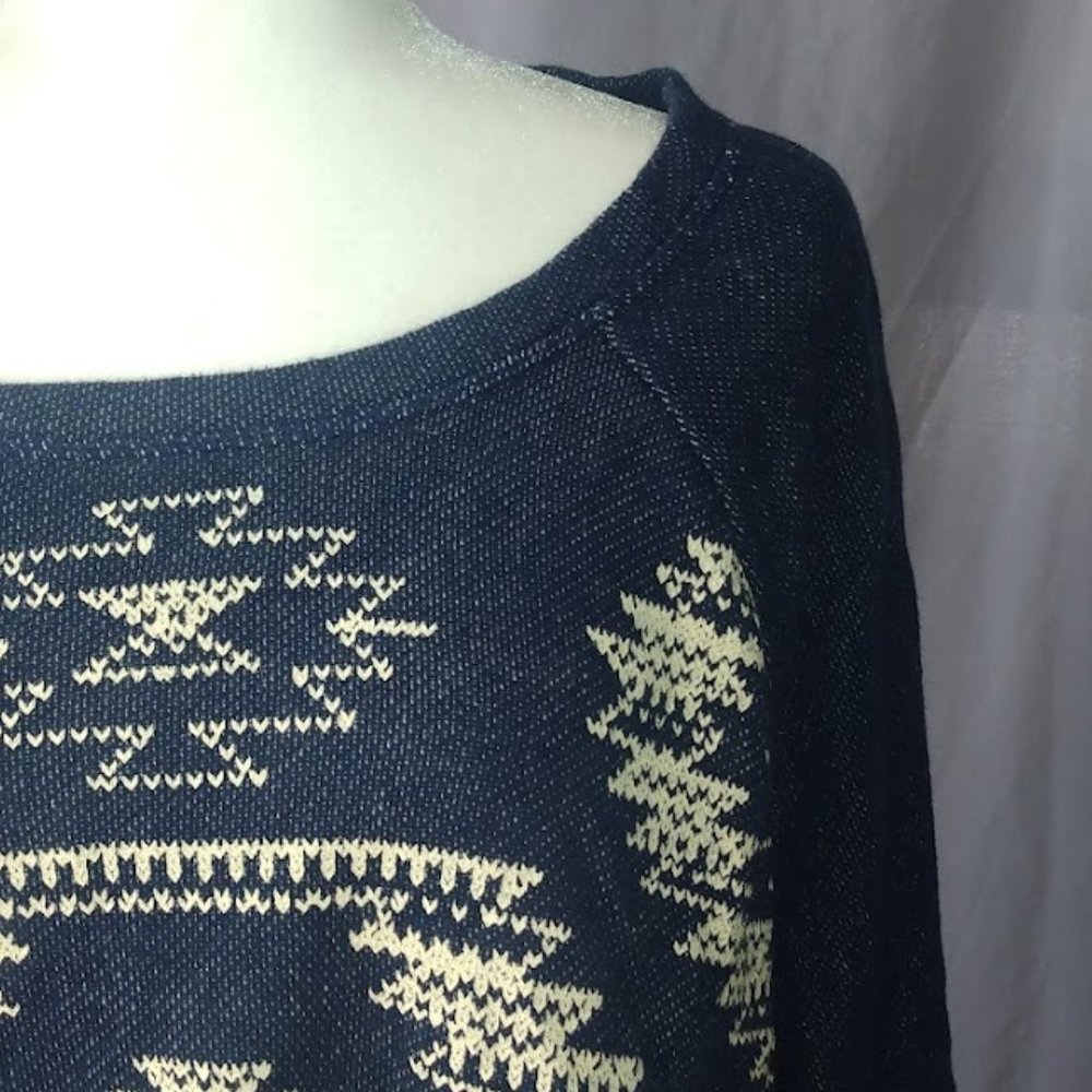 NAVY BLUE TERRY CLOTH TRIBAL FAIRAISLE OLD NAVY WINTER SWEATER